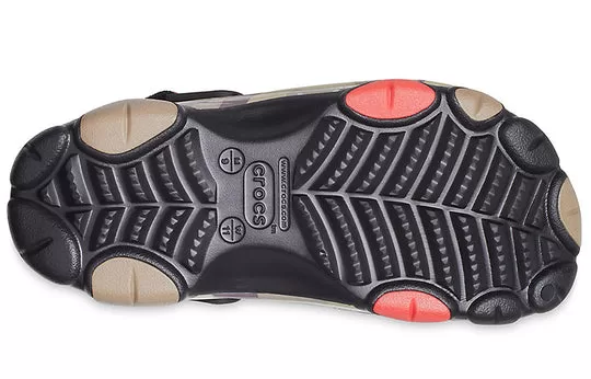 Crocs-Classic-Clog-Desert-Camouflage-Beach-Unisex-Black-Brown-Sandals-6 Crocs Classic Clog Desert Camouflage Beach Unisex Black Brown Sandals
