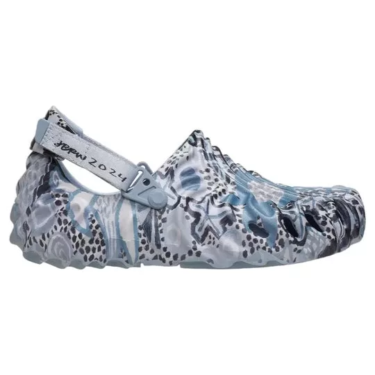 Crocs-x-Salehe-Bembury-Jonas-Wood-Pollex-Clog-Blue-1 Crocs x Salehe Bembury Jonas Wood Pollex Clog 'Blue'