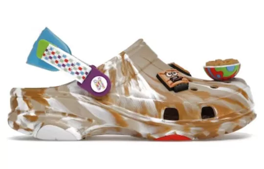 GS-Crocs-Classic-Clogs-Cinnamon-Toast-Crunch-1 (GS) Crocs Classic Clogs 'Cinnamon Toast Crunch'