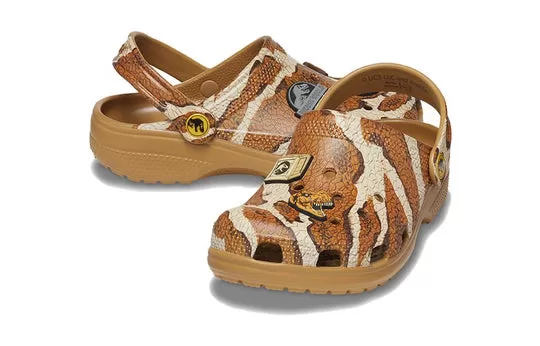 GS-Crocs-Jurassic-World-x-Classic-Clog-Sand-3 (GS) Crocs Jurassic World x Classic Clog 'Sand'