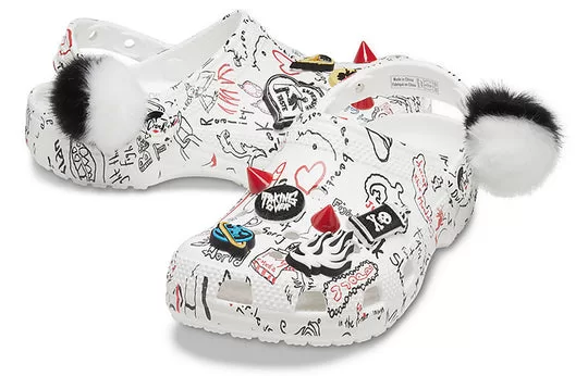 WMNS-Crocs-Cruella-2-x-Classic-Clog-Stay-Weird-5 (WMNS) Crocs Cruella 2 x Classic Clog 'Stay Weird'